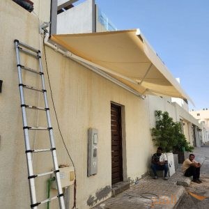 مظلات متحركة