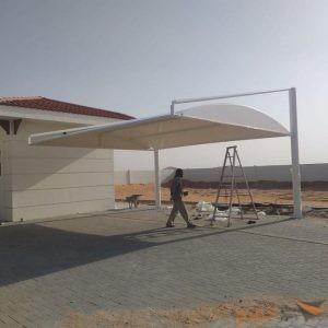 مظلات سيارات متحركة