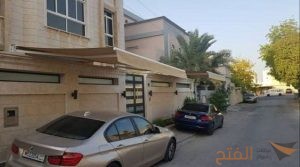 مظلات سيارات متحركة