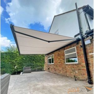 مظلات سيارات متحركة