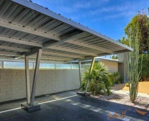 مظلات خشبية معلقة