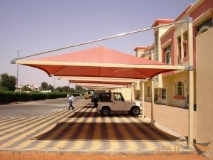 مظلات بي في سي معلقة