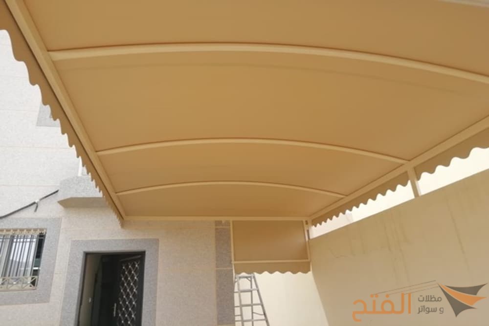 مظلات بي في سي