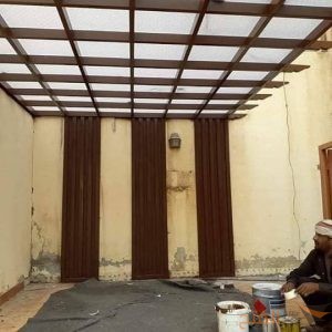 مظلات حدائق شفافة