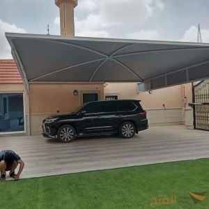 مظلة مواقف سيارات