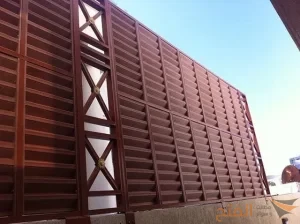 مميزات سواتر خشب بلاستيكي