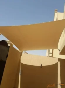 مظلات شد إنشائي للمسابح