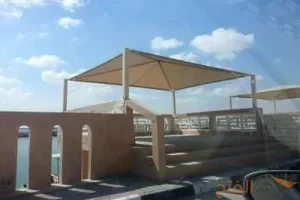 فني تركيب مظلات HDPE بالرياض