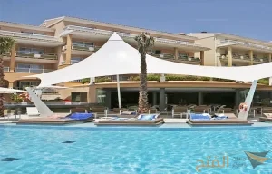 مظلات مسابح