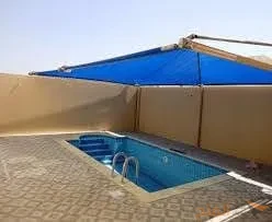 مظلات مسابح